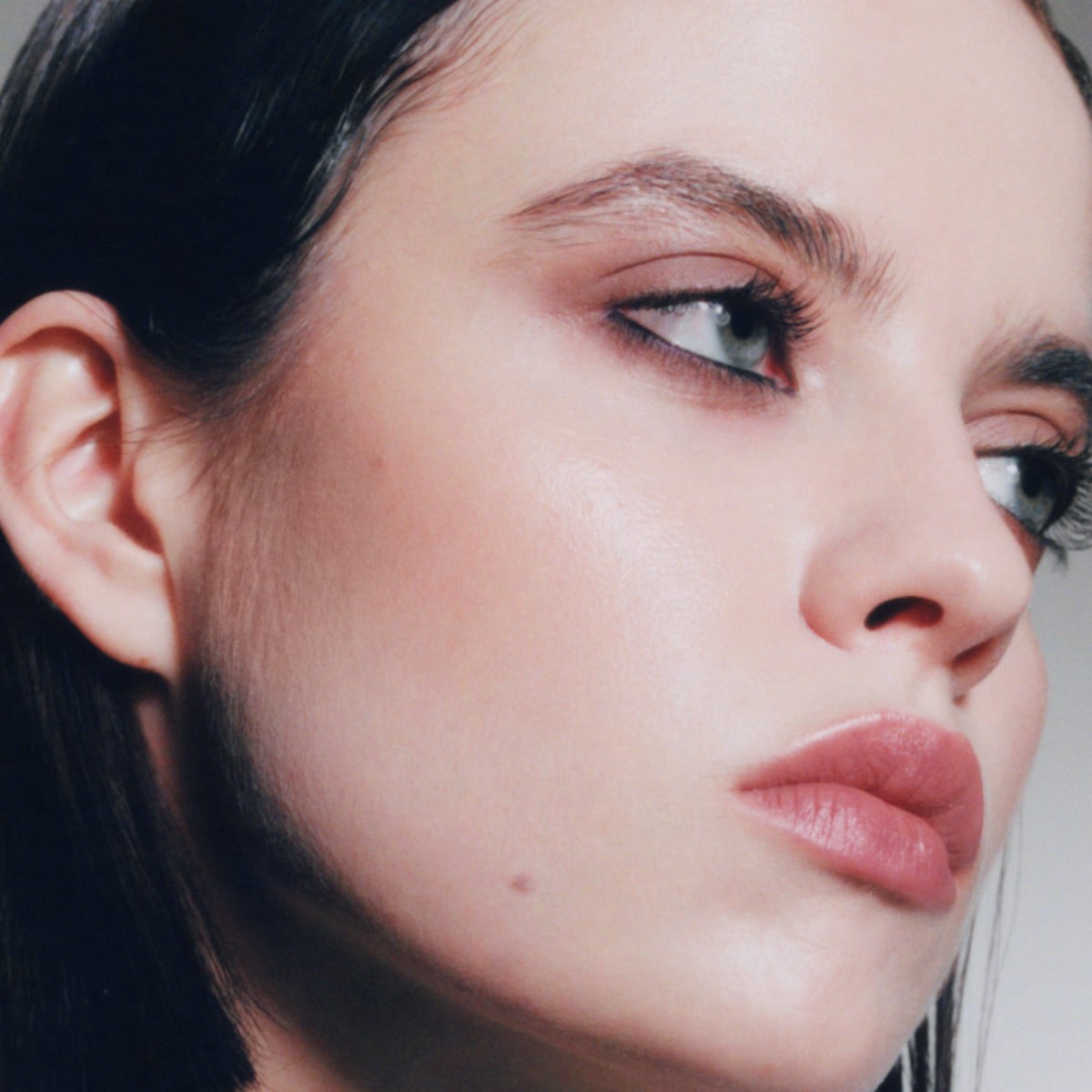 Corretivo para olheiras 