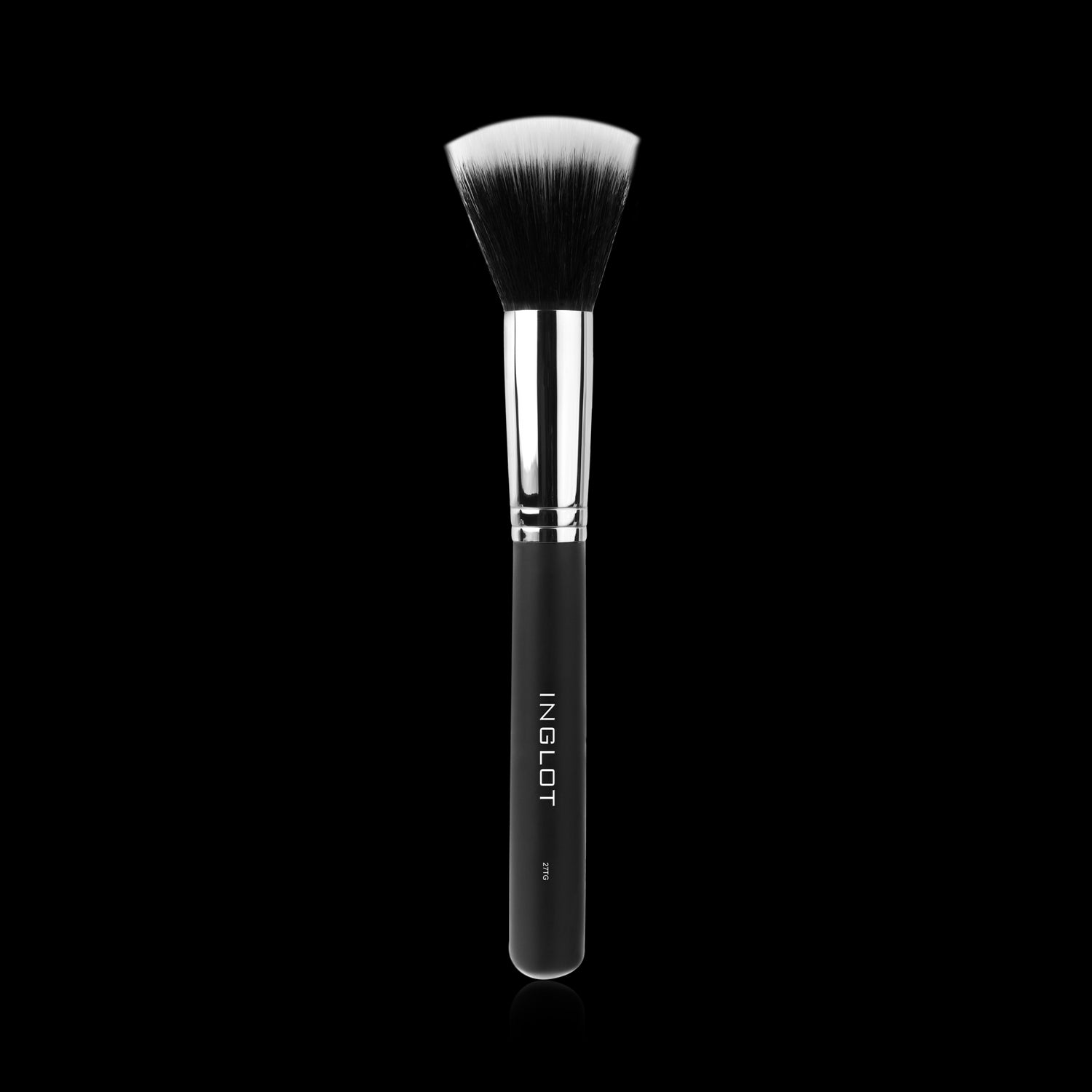 Brocha para base y colorete 27TG